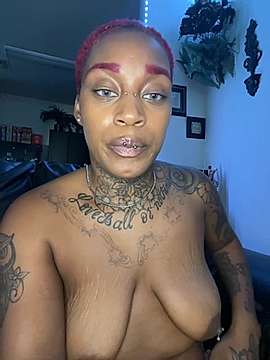 Creamesensation naked stripping on cam for live sex video chat