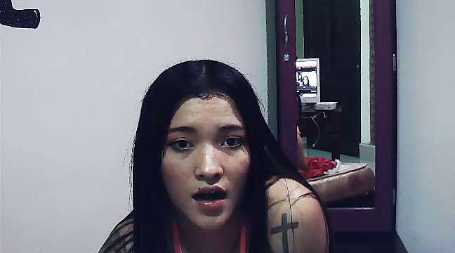 cristalcutex naked stripping on cam for live sex video chat