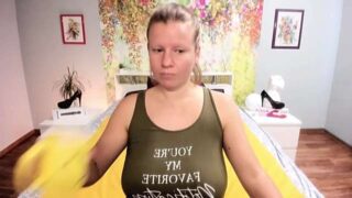 CrystalAir naked stripping on cam for live sex video chat