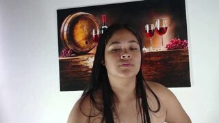 dahiana_dior naked stripping on cam for live sex video chat