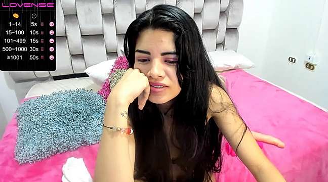 daniik_cook naked stripping on cam for live sex video chat
