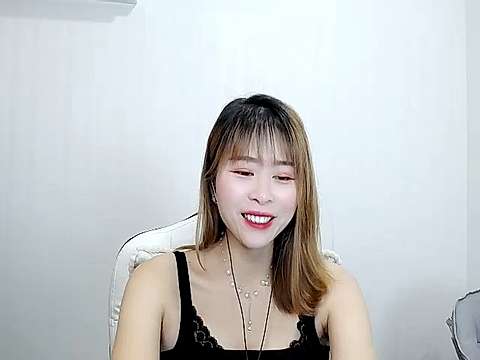 Dsj-Nana naked stripping on cam for live sex video chat