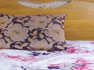 Elleonora nude on cam – live sex chat