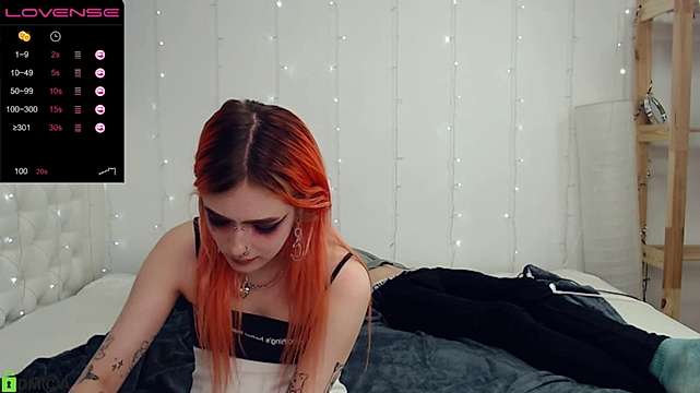 EmoCoupleBDSM naked stripping on cam for live sex video chat