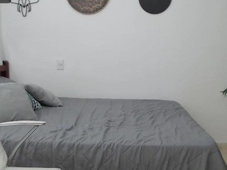 Evangeline-20 nude on cam – live sex chat