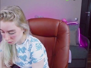 FrauAnn nude on cam – live sex chat
