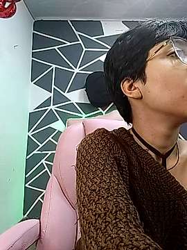 genn_ray1 naked stripping on cam for live sex video chat