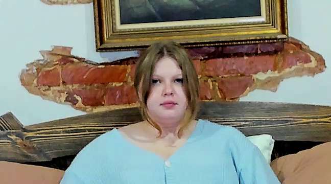 GraceGoodman naked stripping on cam for live sex video chat