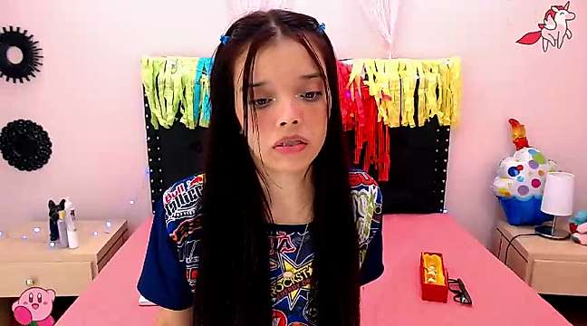 HannaGill- naked stripping on cam for live sex video chat