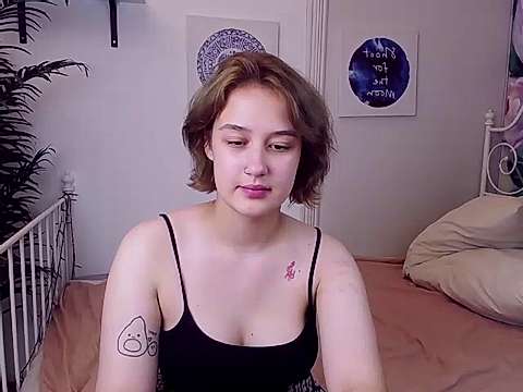 Hany_Gold naked stripping on cam for live sex video chat