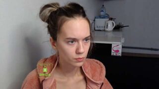 HorhyTeen naked stripping on cam for live sex video chat