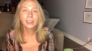 hotgurl94 naked stripping on cam for live sex video chat
