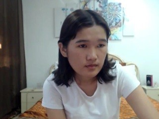 Illura nude on cam – live sex chat