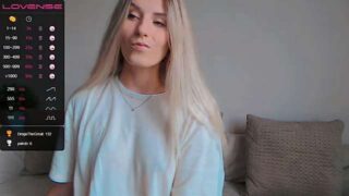 Isabella_Stephen naked stripping on cam for live sex video chat