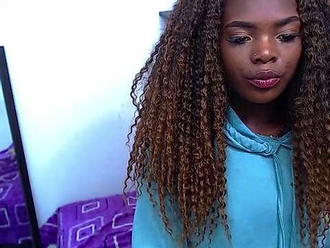 KAILY_FRESITA naked stripping on cam for live sex video chat