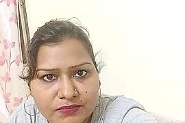 kajal_kumari1012 naked stripping on cam for live sex video chat