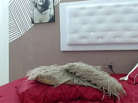 Kendra_JoelX naked stripping on cam for live sex video chat
