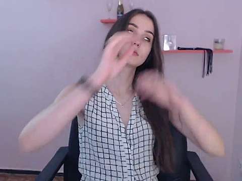 KeytiHot naked stripping on cam for live sex video chat