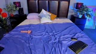 _Kssandra_ naked stripping on cam for live sex video chat