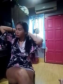 Lala-wild naked stripping on cam for live sex video chat