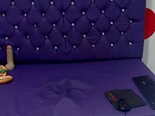 letihsa69 naked stripping on cam for live sex video chat