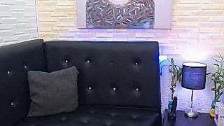 Lily_Small naked stripping on cam for live sex video chat