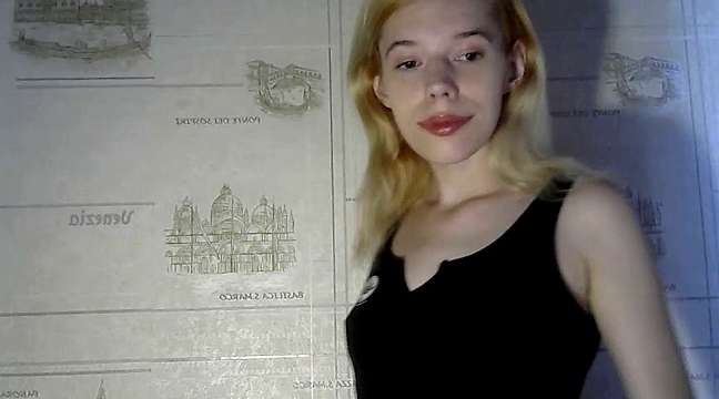 lira_fylgija20 naked stripping on cam for live sex video chat