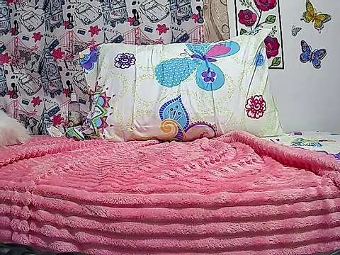 lola_2 naked stripping on cam for live sex video chat