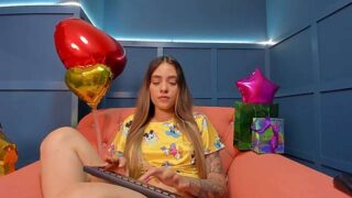lolaturner_ naked stripping on cam for live sex video chat