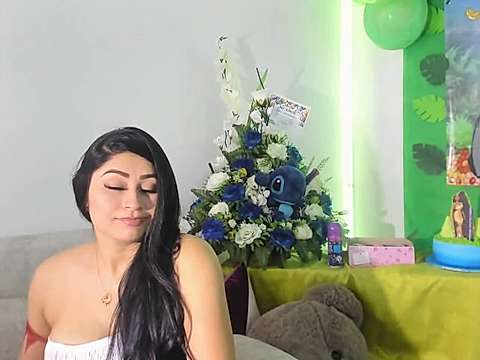 lolipop_chef_h naked stripping on cam for live sex video chat