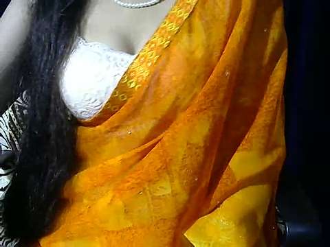 Malleka-Erani naked stripping on cam for live sex video chat