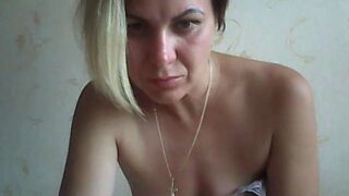 _Marshmallow naked stripping on cam for live sex video chat