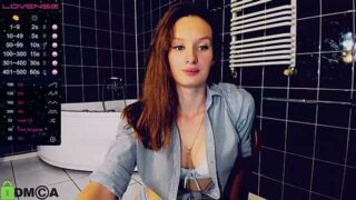 MeraStoun naked stripping on cam for live sex video chat