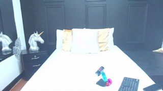 merlina_foster naked stripping on cam for live sex video chat