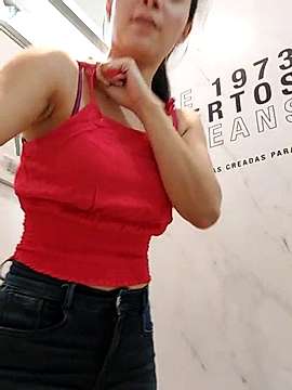 Miaa_y naked stripping on cam for live sex video chat