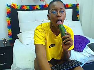 micheell_ naked stripping on cam for live sex video chat