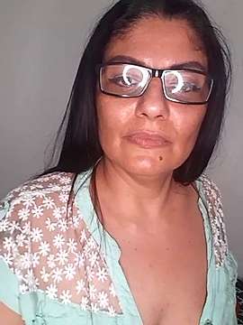 Milf_Aphrodite naked stripping on cam for live sex video chat