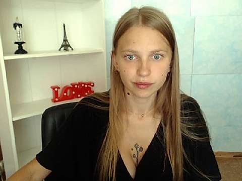 MindiVolson naked stripping on cam for live sex video chat