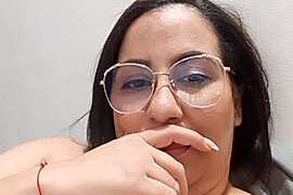 mirandalopezz1 naked stripping on cam for live sex video chat