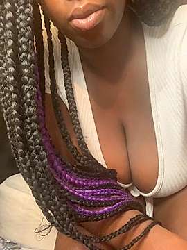NastyNaae naked stripping on cam for live sex video chat