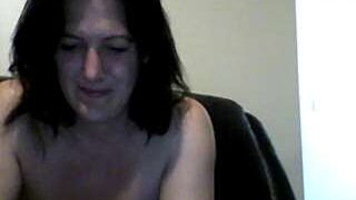 Natt89 naked stripping on cam for live sex video chat