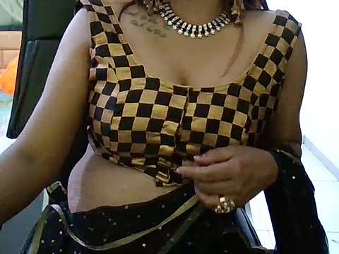 naziafun naked stripping on cam for live sex video chat