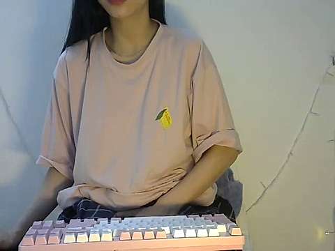 ohbaaby naked stripping on cam for live sex video chat
