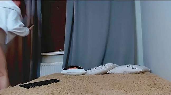 Princessa_Lora naked stripping on cam for live sex video chat