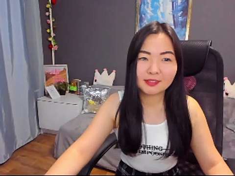 QwinTini naked stripping on cam for live sex video chat