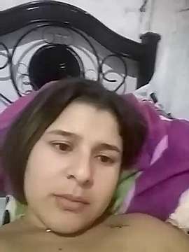 rachell_1 naked stripping on cam for live sex video chat