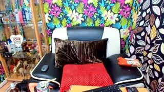 ready4play naked stripping on cam for live sex video chat