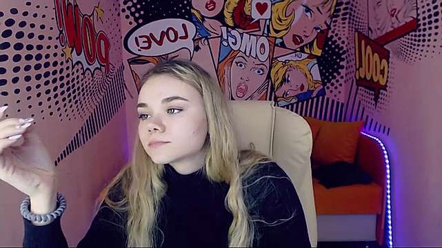 reneamber_ naked stripping on cam for live sex video chat