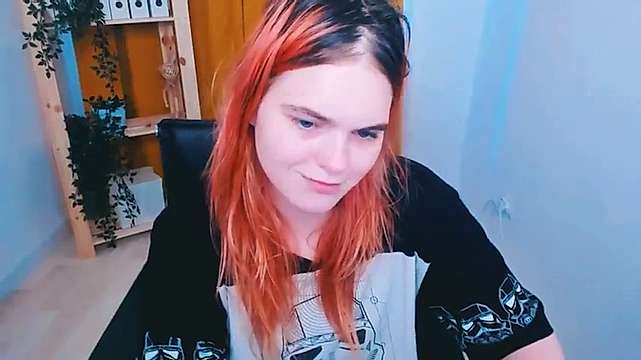 ScarlettBonn naked stripping on cam for live sex video chat
