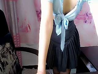 Sexybaby_nicelovely naked stripping on cam for live sex video chat